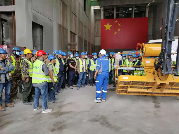 表扬信+锦旗!这是众能联合的责任与温度-2.jpg 表扬信+锦旗!这是众能联合的责任与温度-2.jpg